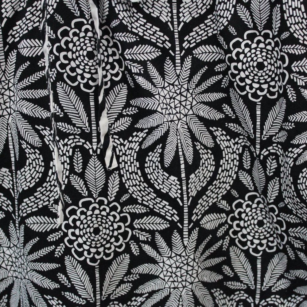 Hatley Black & White Drawstring Dress - Picture 5 of 16
